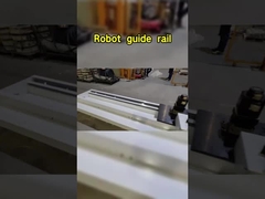 Ferrovia di guida per robot: flessibile e resistente, migliorando la sicurezza della produzione