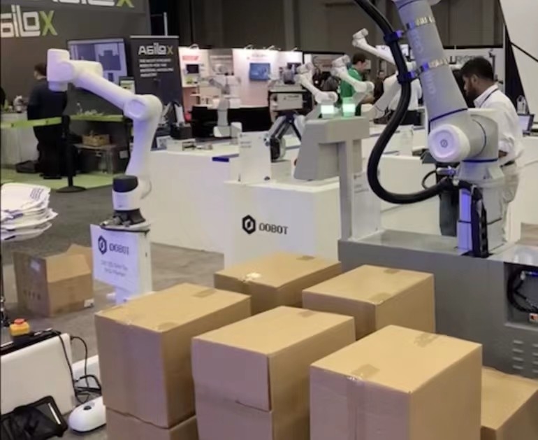 Sistema d'impilamento robot cooperativo di Diy 10kg del braccio del robot di Fanuc per il gruppo di lavoro dell'alimento