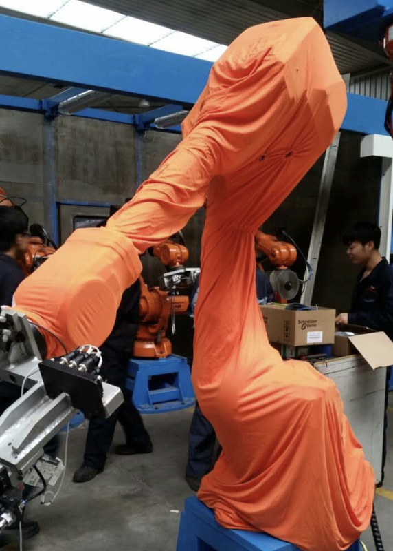Il robot di Fanuc copre la pittura impermeabile contro l'alcali acido nel trattamento del gruppo di lavoro dei prodotti chimici