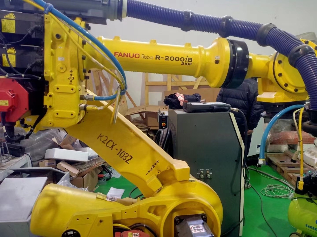 Industriale del braccio del robot del laureato di Fanuc 165F con un'apertura delle braccia lunga Super del carico utile 165kg di 2655mm