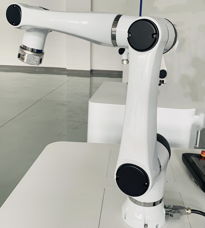 carico utile 10kg del braccio del sistema di taglio del robot di 1000mm per il gruppo di lavoro della prova della polvere