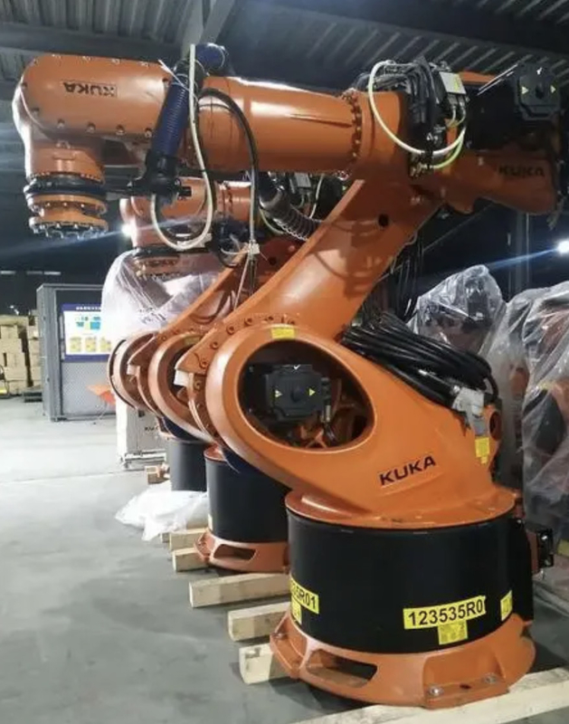 Kr 500 di Kuka braccio del robot di 6 assi per le grandi componenti pesanti fabbricanti della maniglia 500kg