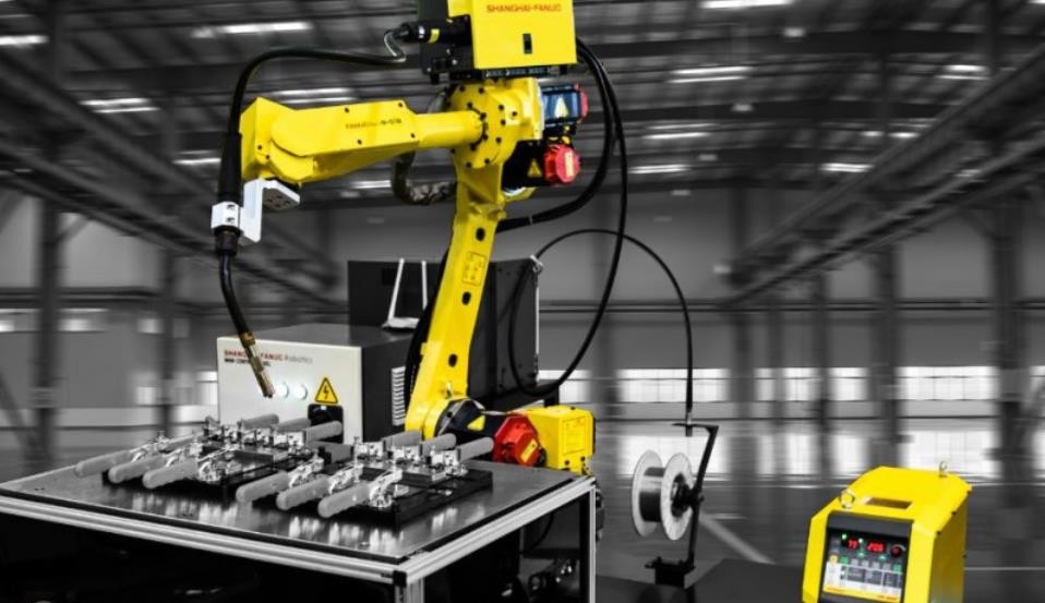 Il piccolo COMPAGNO 200iD/7H di Fanuc LR di asse del braccio 6 del robot di Fanuc carica l'estensione 717mm del braccio 7KG