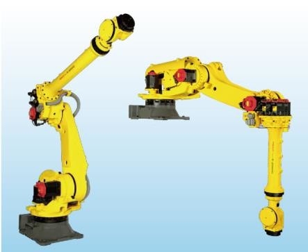 Braccio robot di Fanuc che programma lungamente per l'installazione elevata che impila saldatura a punti