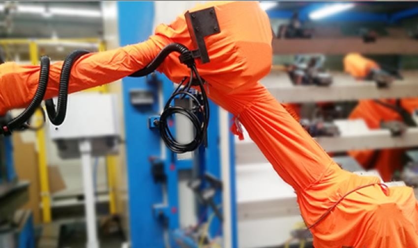 Rivestimenti protettivi universali del robot per anti elettricità statica della pittura in officina di spruzzatura