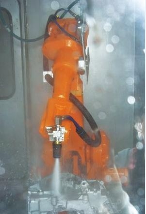 I rivestimenti protettivi impermeabili del robot innestano resistente alla corrosione per l'officina di pulizia
