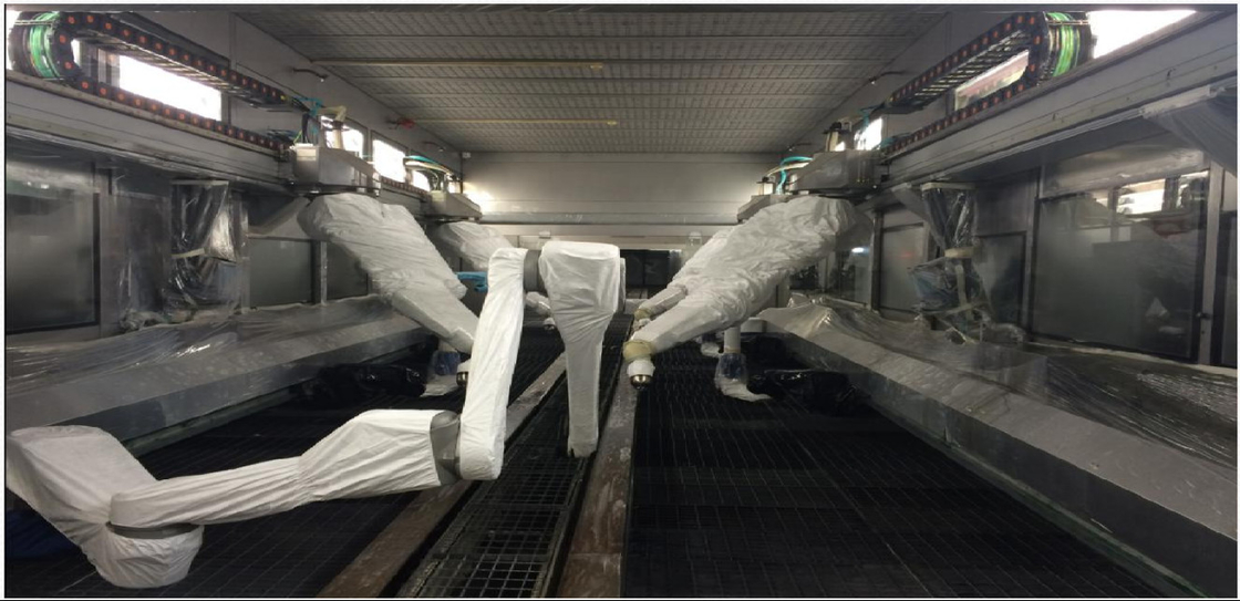 Resistenza superficiale 10 8Ω Coperture di armatura robotica personalizzate per il modello e l'azione del robot