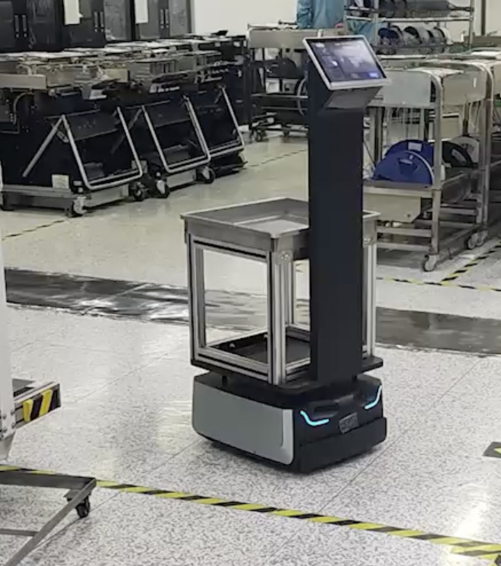 Robot mobile autonomo ad alta velocità con connettività HDMI durata della batteria lunga 500M*500M Area di mappatura